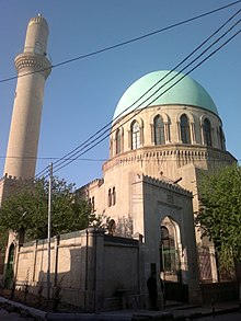 Haji Sultan Ali di Masjid Baku.jpg