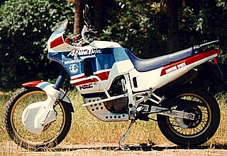 <span class="mw-page-title-main">Honda XRV650</span> Type of motorcycle