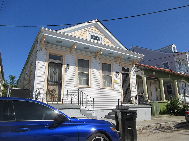File:House in Treme, New Orleans, 25 August 2021.jpg
