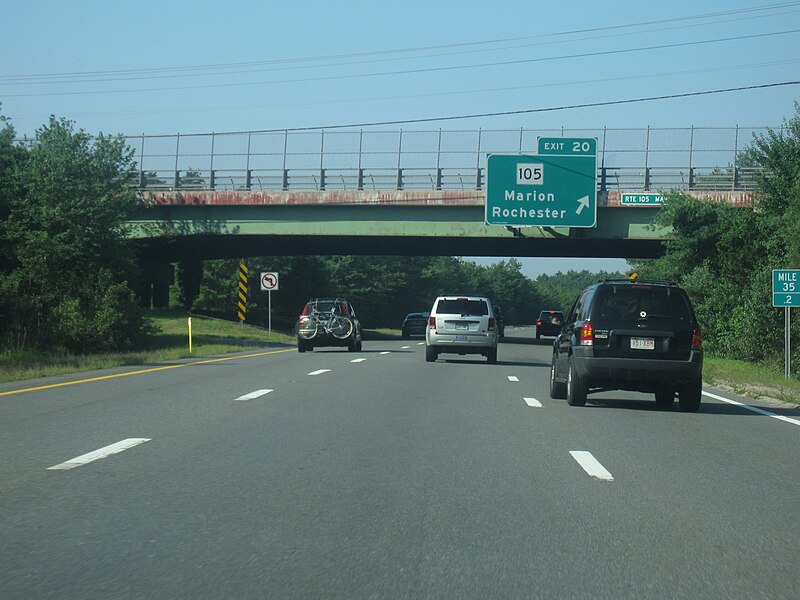 File:I-195 west MA Exit 20.jpg