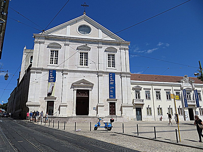 File:Igreja de Sao Roque - panoramio.jpg