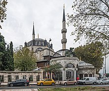 Istanbul asv2021-11 img09 Yeni Valide Mosque.jpg