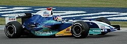 Jacques Villeneuve (Sauber) qualifying at US Grand Prix 2005.jpg