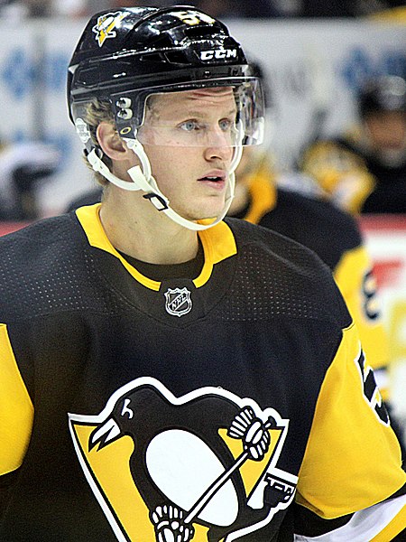 File:Jake Guentzel 2018-02-06 18925 (1).jpg