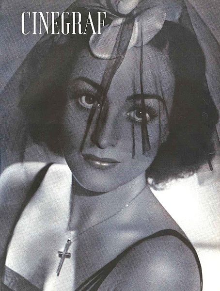 File:Joan Crawford CINEGRAF magazine.jpg