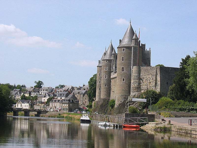 File:Josselin.jpg