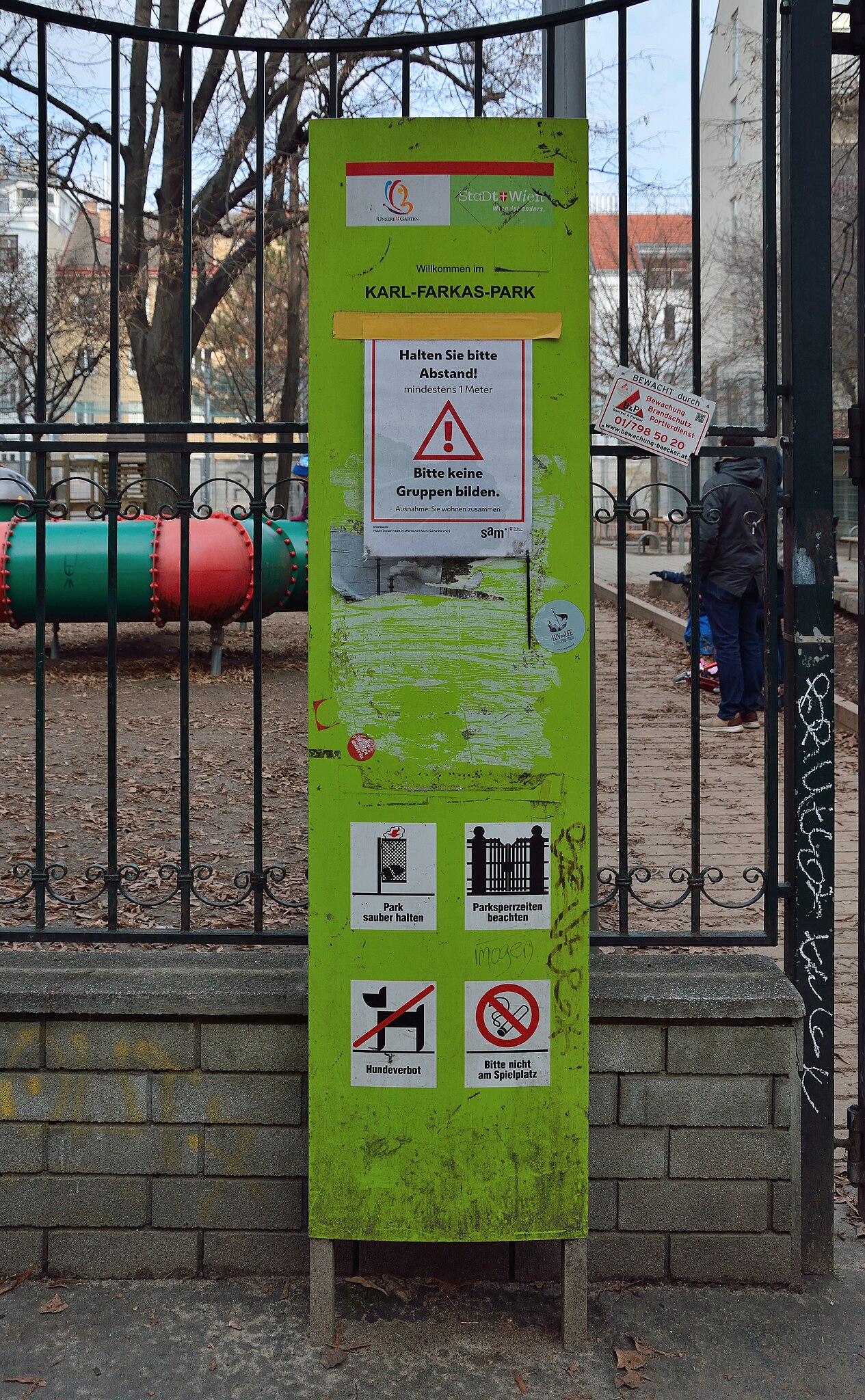 File:Karl-Farkas-Park - sign.jpg - Wikimedia Commons