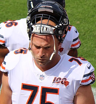 <span class="mw-page-title-main">Kyle Long</span> American football player (born 1988)