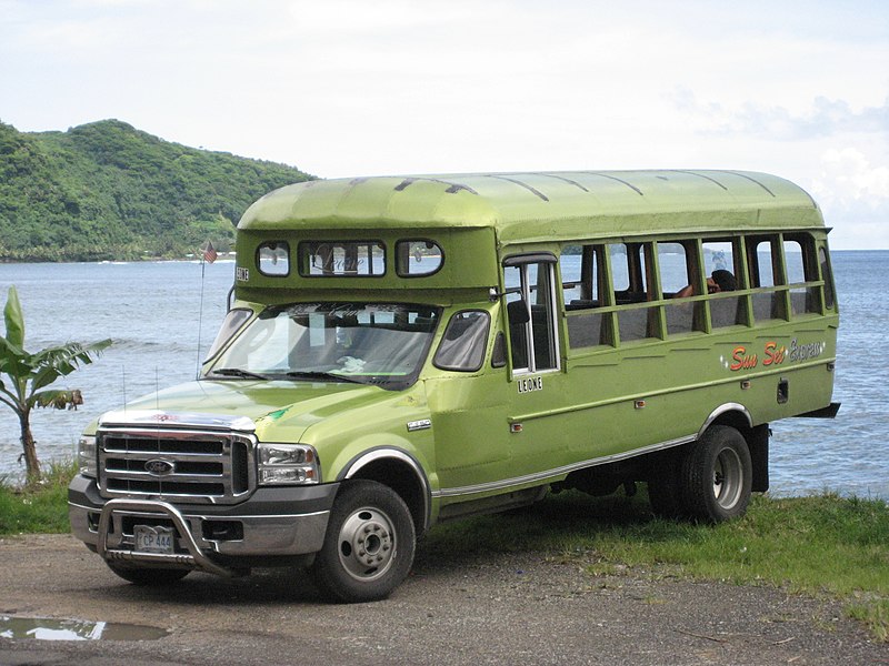 File:Leone with the effective chrome and green Sun Set Express - panoramio.jpg