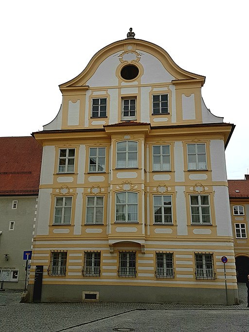 Leonrodplatz 4 Eichstätt Domdechantei