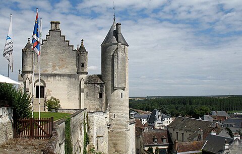 Loches