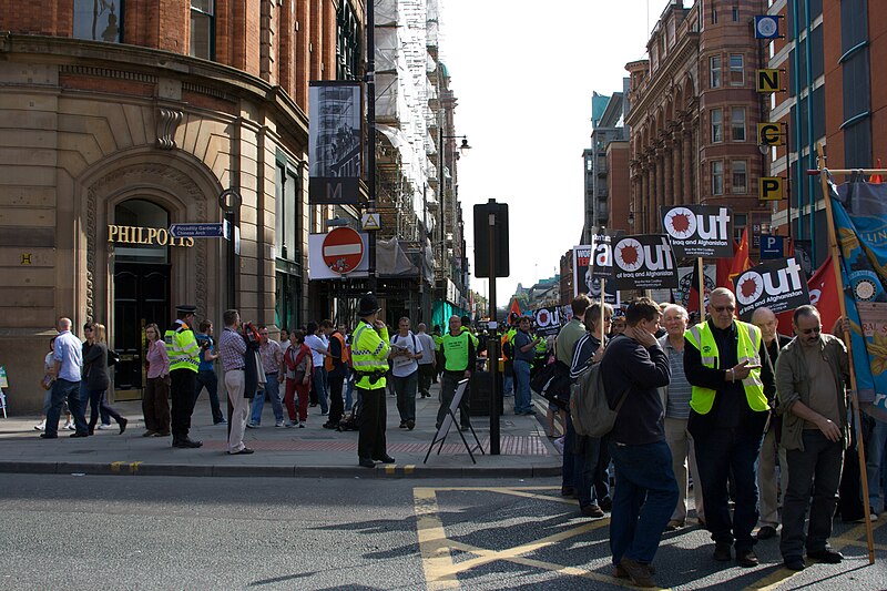 File:Looking back down Oxford Street (2873603026).jpg