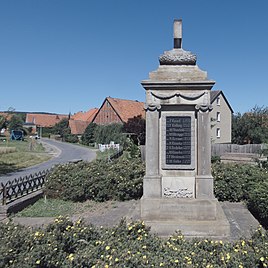 The monument on the outskirts of Lyhren