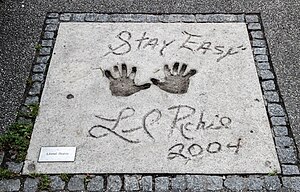 München Olympiapark: Lage und Gliederung, Geschichte, Verkehrsanbindung