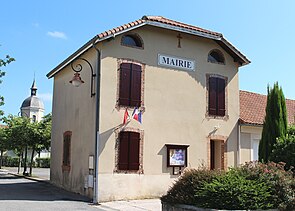 Mairie de Castelbajac (Hautes-Pyrénées) 1.jpg