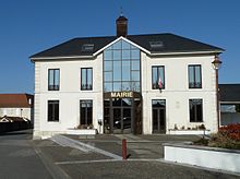 Archivo:Mairie_de_Denguin.JPG