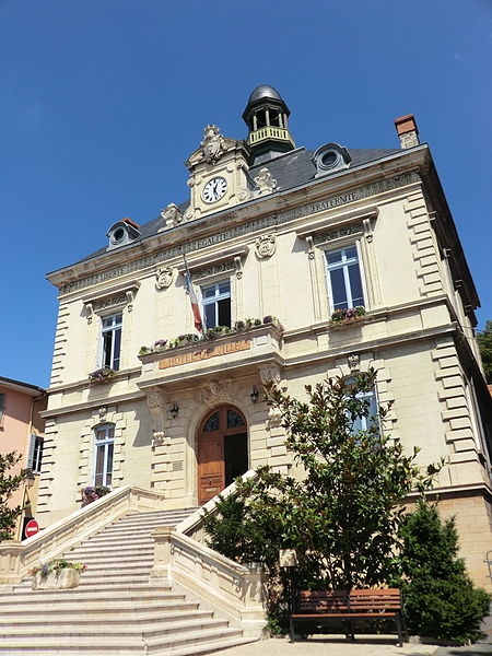 File:Mairie de Trévoux.JPG