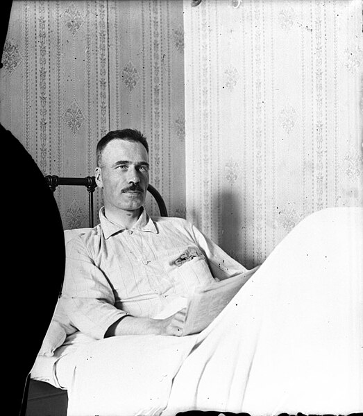 File:Major T. Lyon, Canadian Army Medical Corps, survivor of the sinking of the H.M.H.S. Llandovery Castle.jpg