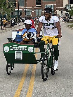 Malik Taylor 86 Packers training camp 2019.jpg
