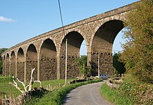 Martholme Viaduct (geografický 3695617) .jpg