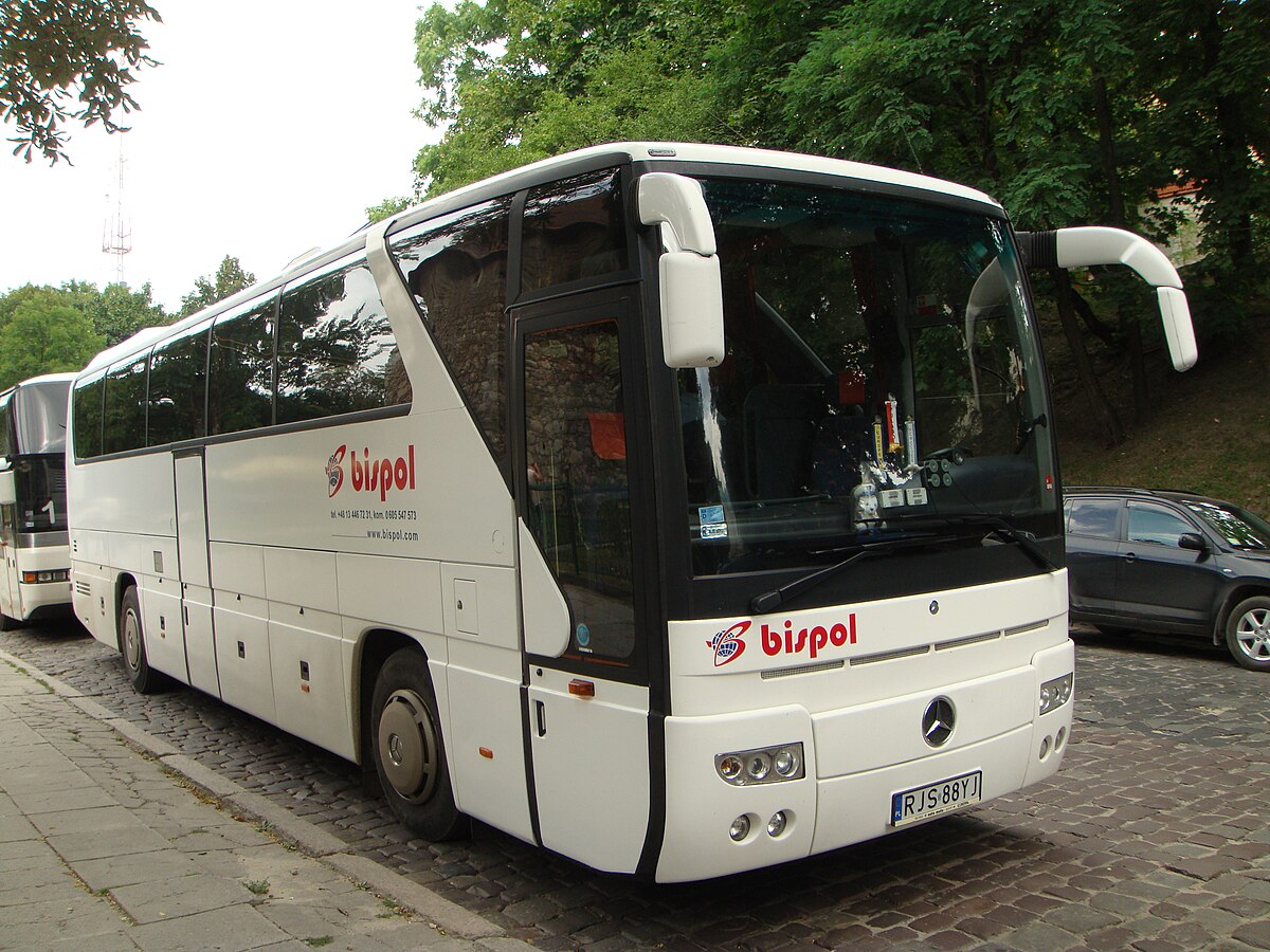 Автобус Mercedes Benz o350