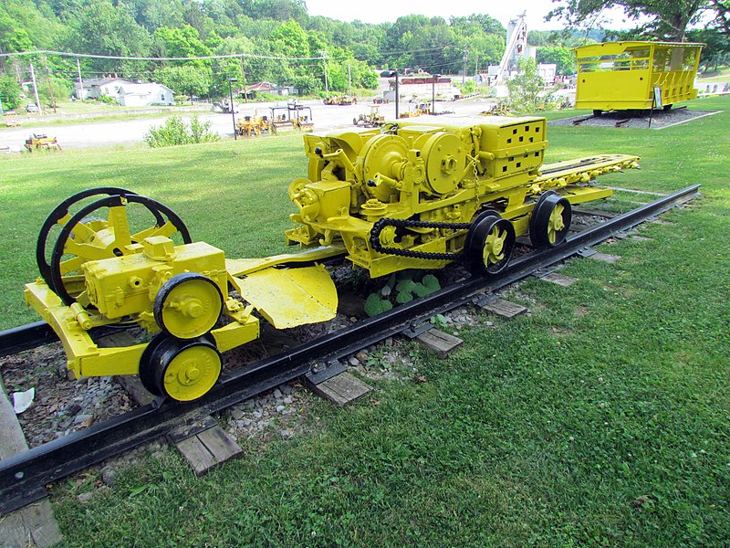 File:Mine equipment Exhibition Coal Mine Beckly WV 8544 (7536112742).jpg