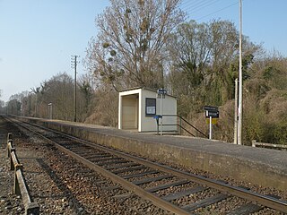Montreuil-sur-Thérain station