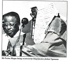 Festus Mogae being sworn in by Chief Justice Julian Nganunu on April 1, 1998 Mr festus Mogae being sworn in by chief Julian Nganunu April 1 1998.jpg