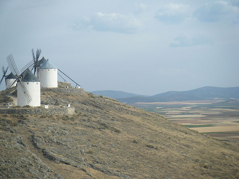 File:Mulini di don Chisciotte a Consuegra.JPG