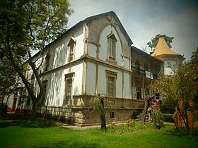 Muzeum současného umění "Alfredo Zalce" Morelia 4.jpg