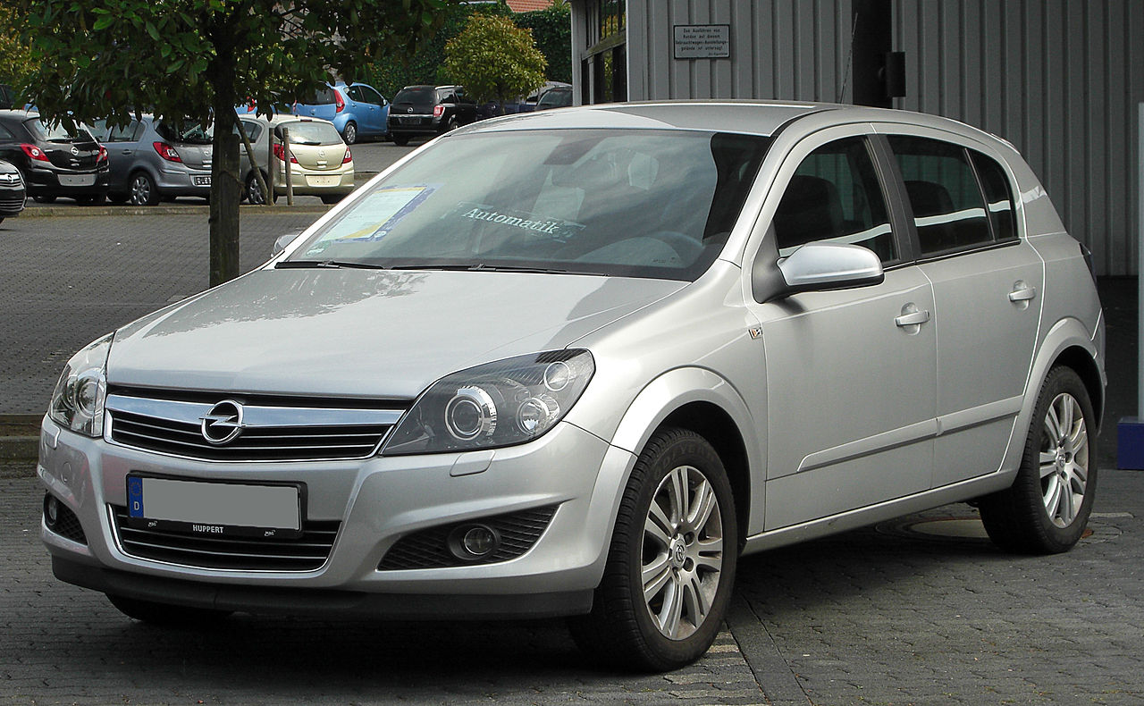 File:Opel Astra H 1.8 Innovation Facelift front 20100822.jpg - Wikipedia