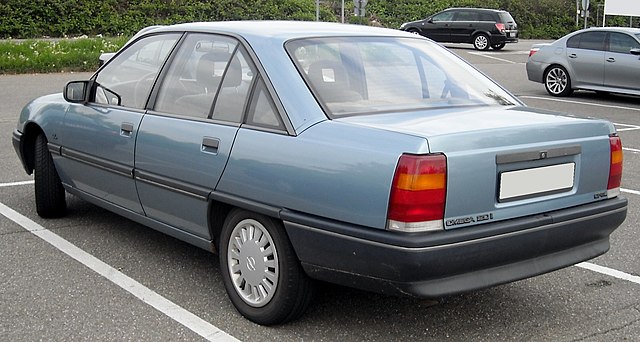 Opel Omega (1986–90)