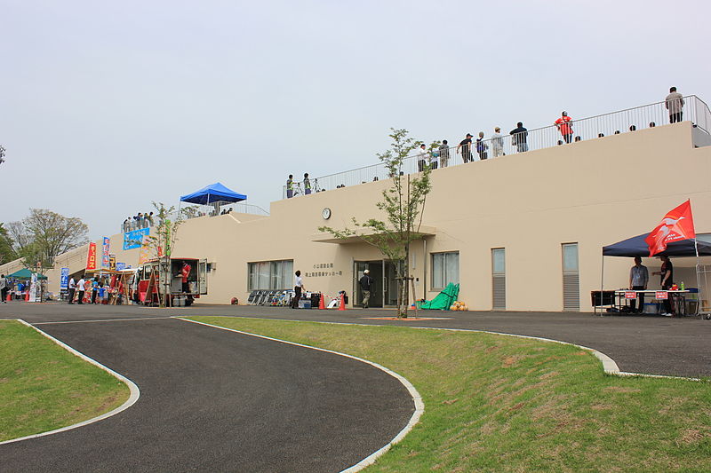 File:Oyama Sports Center 2.JPG