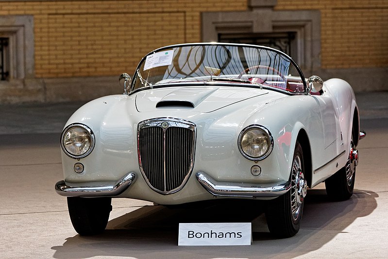 File:Paris - Bonhams 2016 - Lancia Aurelia B24 Spider - 1955 - 006.jpg