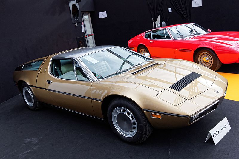 File:Paris - RM Sotheby’s 2016 - Maserati Bora 4.9 - 1974 - 002.jpg