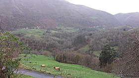 Parroquia de Caldueñu, Llanes, Asturias - panoramio.jpg