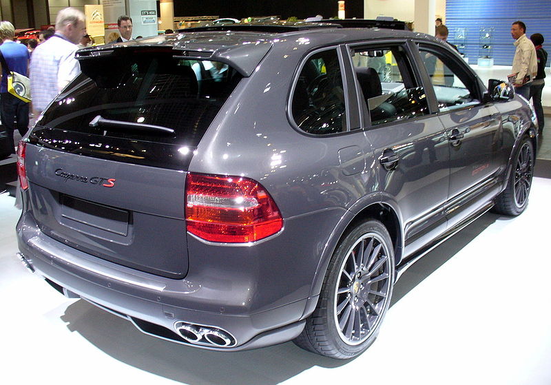 File:Porsche Cayenne Design Edition 3 Heck.JPG