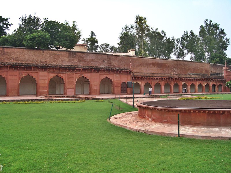 File:Red Fort - Agra 033.jpg