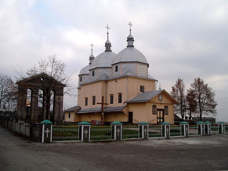 File:Resurrection church, Zhuzheliany (01).jpg