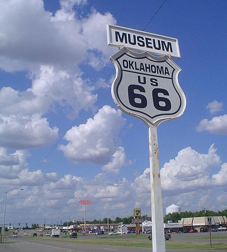 Route66MuseumClintonOK.jpg