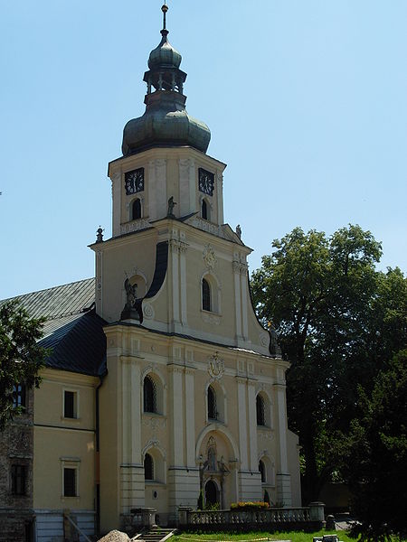 File:Rudy Monastery - outside 21.JPG