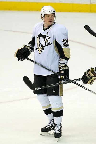 File:Ruslan Fedotenko Penguins.jpg