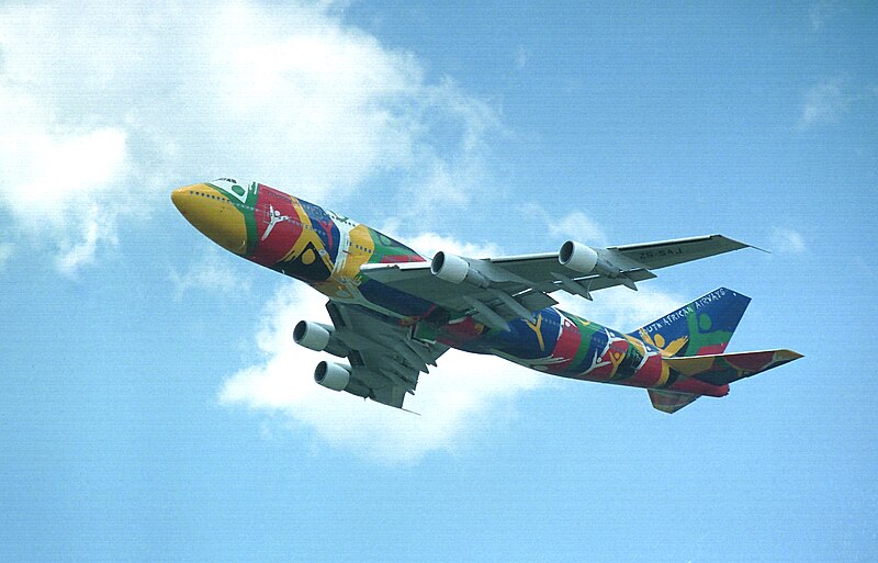 File:SAA B747-312 ZS-SAJ (13897692226).jpg