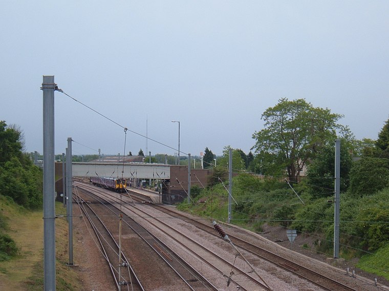 Sandy railway station