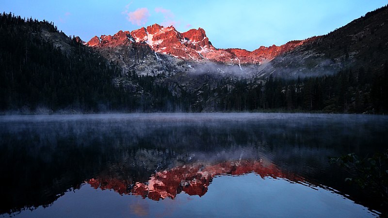 File:Sardine Lake Dawn.jpg