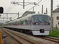 西武10000系電車 - Wikipedia