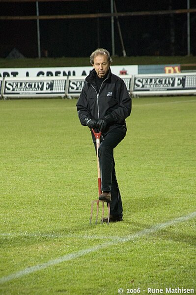 File:Skagerak Arena first shovel.jpg