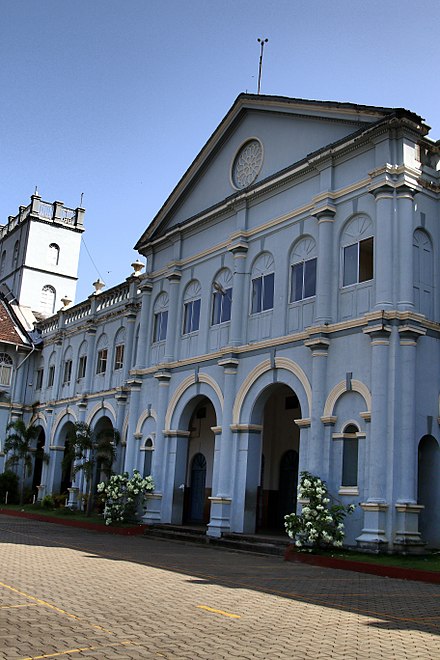 St Aloysius College, Mangalore