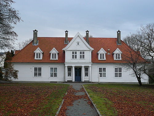 Stend Manor