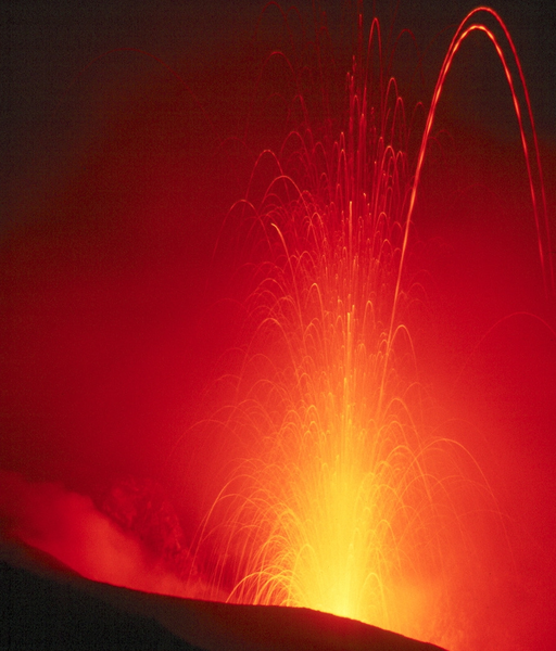 File:Stromboli Eruption Crop1.png